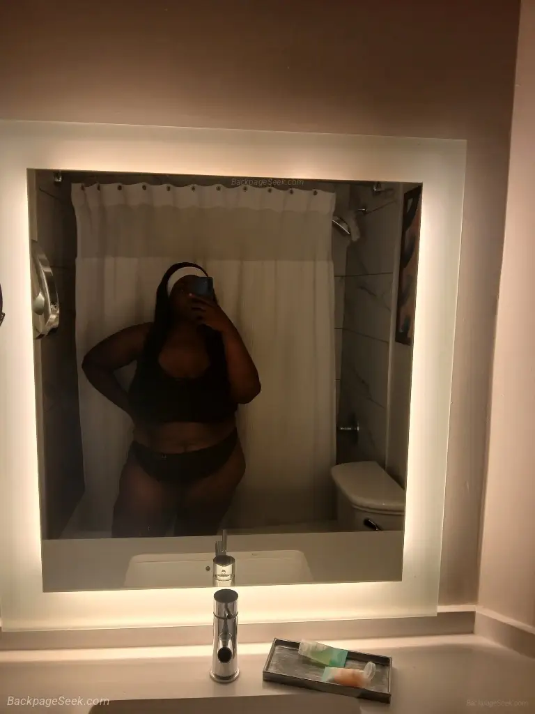 Welcome to my sex room where it goes down in Fort Lauderdale – Women Seeking Men photo 4