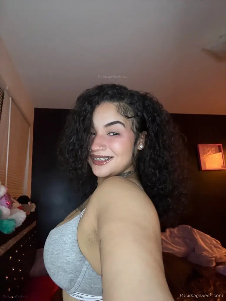slim thick braceface baddie in Fort Lauderdale – Women Seeking Men photo 4