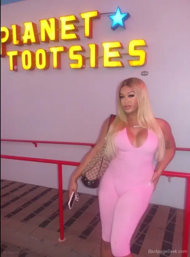 Treat Yourself You Deserve It Available Now in Fort Lauderdale – Women Seeking Men photo 5