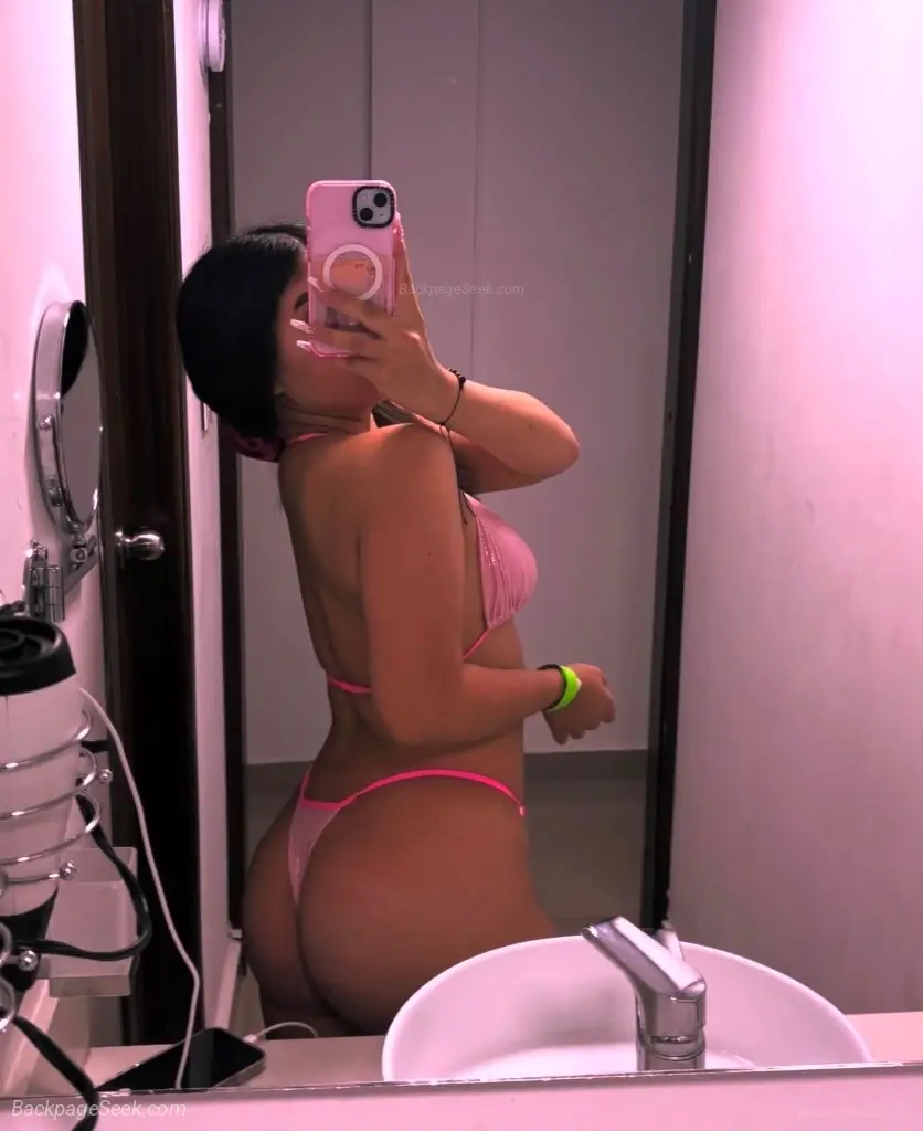 Here for fun in Fort Lauderdale – Women Seeking Men photo 2