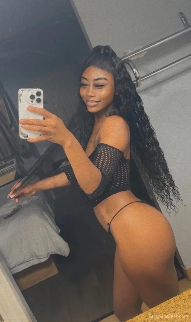 new in town lets have a great time dont miss out upscale lux... in Fort Lauderdale – Women Seeking Men photo 4