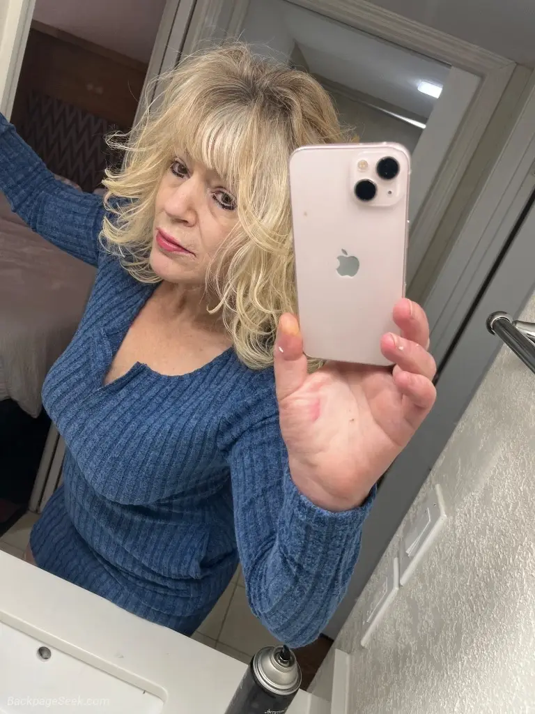 looking for that full service GFE what or maybe just a BBJ in Fort Lauderdale – Women Seeking Men photo 3