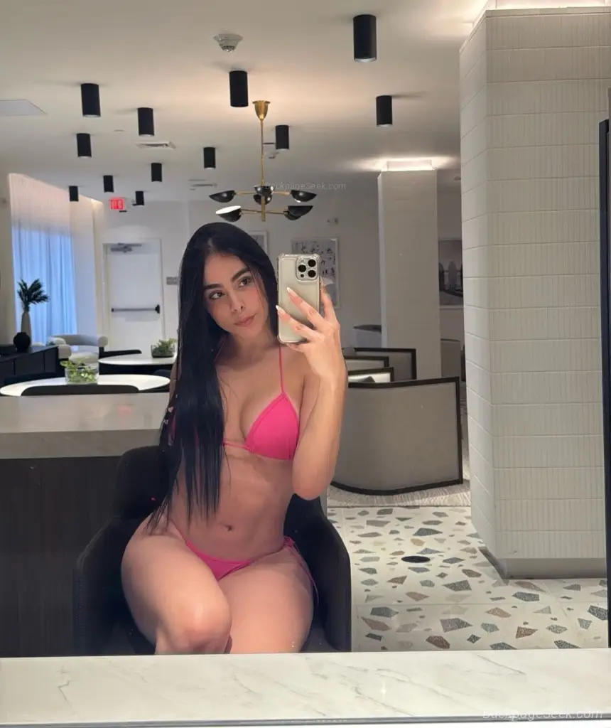 sexy latina in Fort Lauderdale – Women Seeking Men photo 4