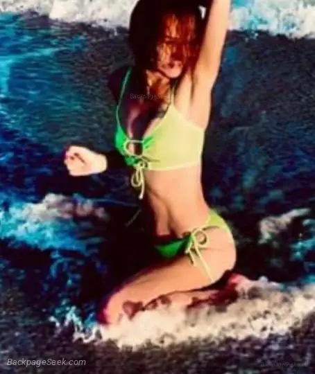 PETITE RED HEAD SPINNER CAM GIRL REAL PERSON in Fort Lauderdale – Women Seeking Men photo 4