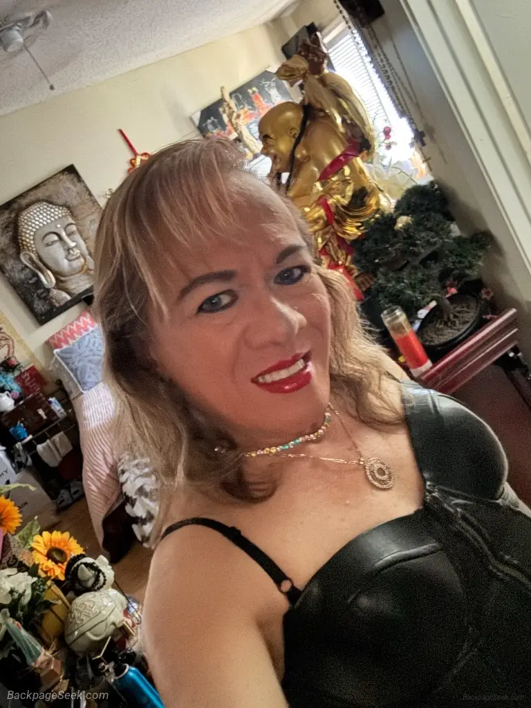 sensual swedish to aroma theraphy massage in Fort Lauderdale – Women Seeking Men photo 2