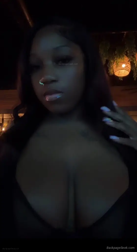 NEW TO THE CITY CUM ENJOY A TRUE SQUIRT QUEEN