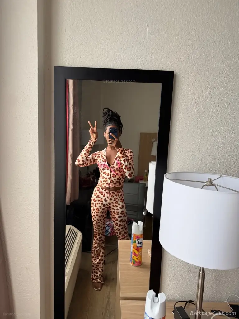 EIGHT HARD The ACTUAL Girl in the Pictures in Fort Lauderdale – Women Seeking Men photo 2