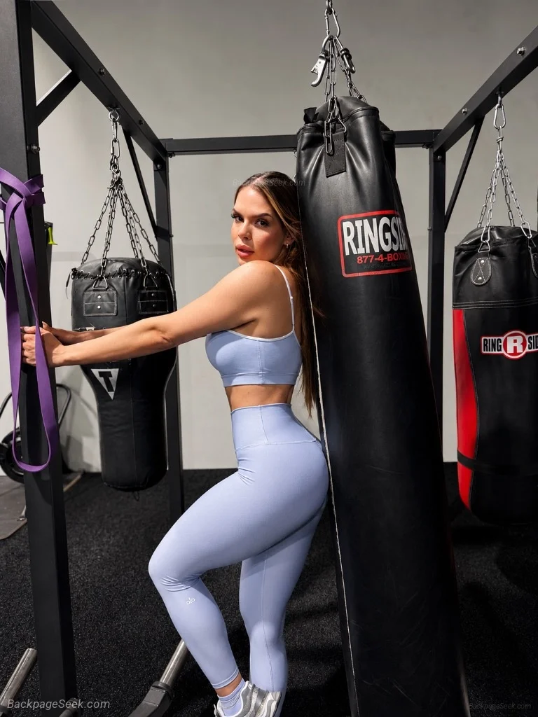 NAPLES AMAZING MELL YOUR VIP-GIRL-FRIEND-EXPERIENCE in Fort Myers – Women Seeking Men photo 4