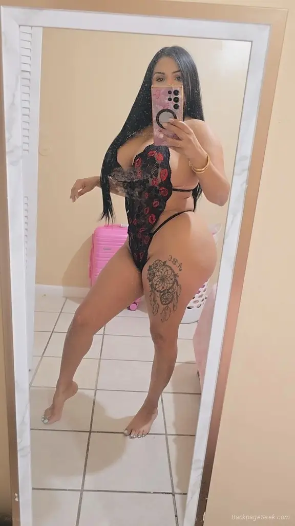 Chica elegante y autntica de buena conversin y de buena comp... in Fort Myers – Women Seeking Men photo 3