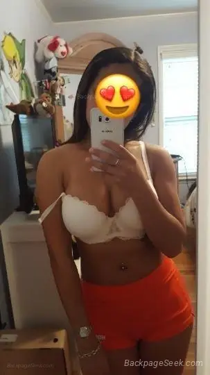 SEXY LATINA DISPONIBLE AVAILABLE NOW BABY