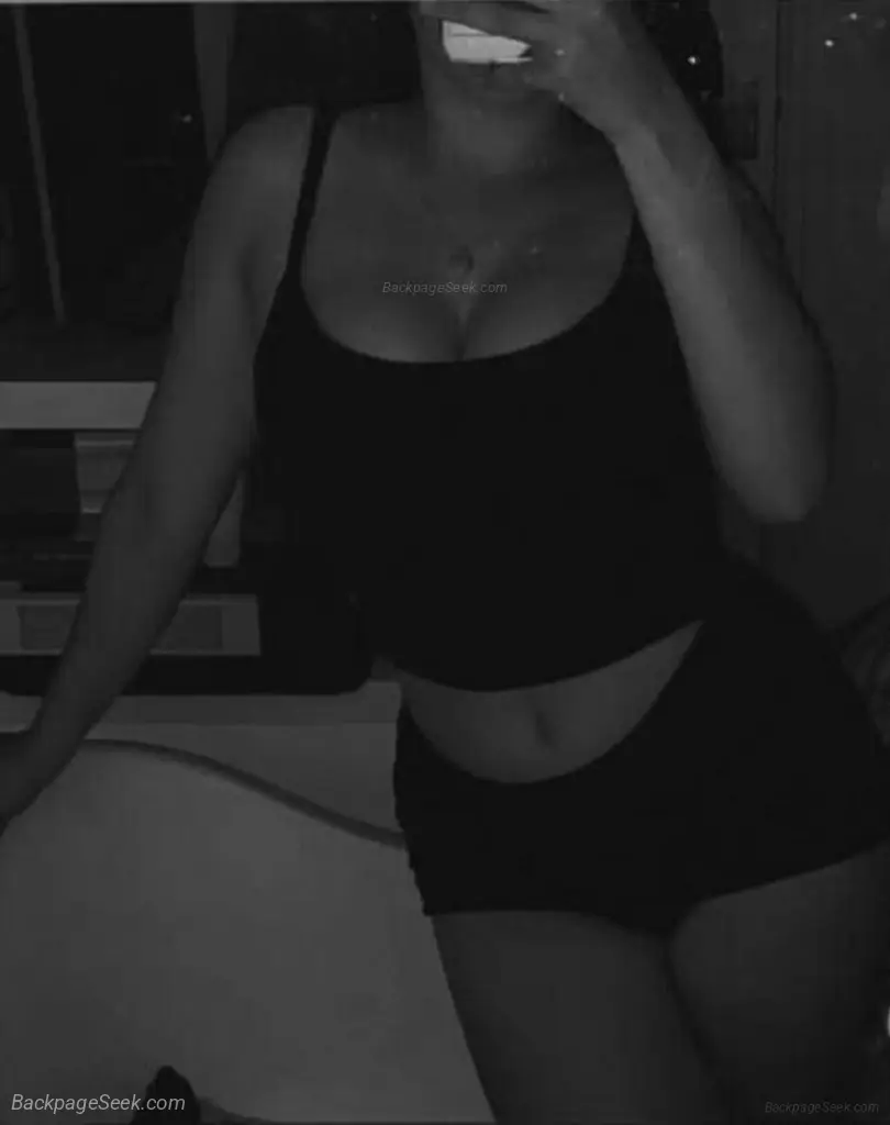 sexy latina in Fort Myers – Women Seeking Men photo 2