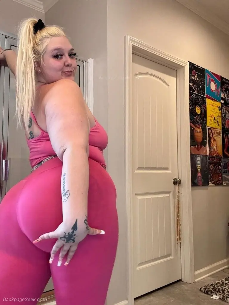 Thick Curvy Star-Tatted BBW Bareback GFE Anal Sloppy BBJ in Fort Myers – Women Seeking Men photo 4