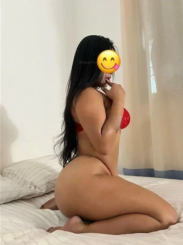 AVAILABLE TEXT ME IM VERY CLEAN in Fort Myers – Women Seeking Men photo 2