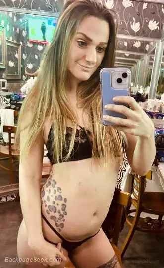 Ms Pretty Pussy back in town for a short time Come have a go... in Fort Myers – Women Seeking Men photo 3