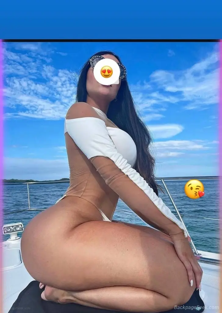 Fresh-off-the-boat Latina from Colombia Hi daddy I m new in... in Fort Myers – Women Seeking Men photo 5