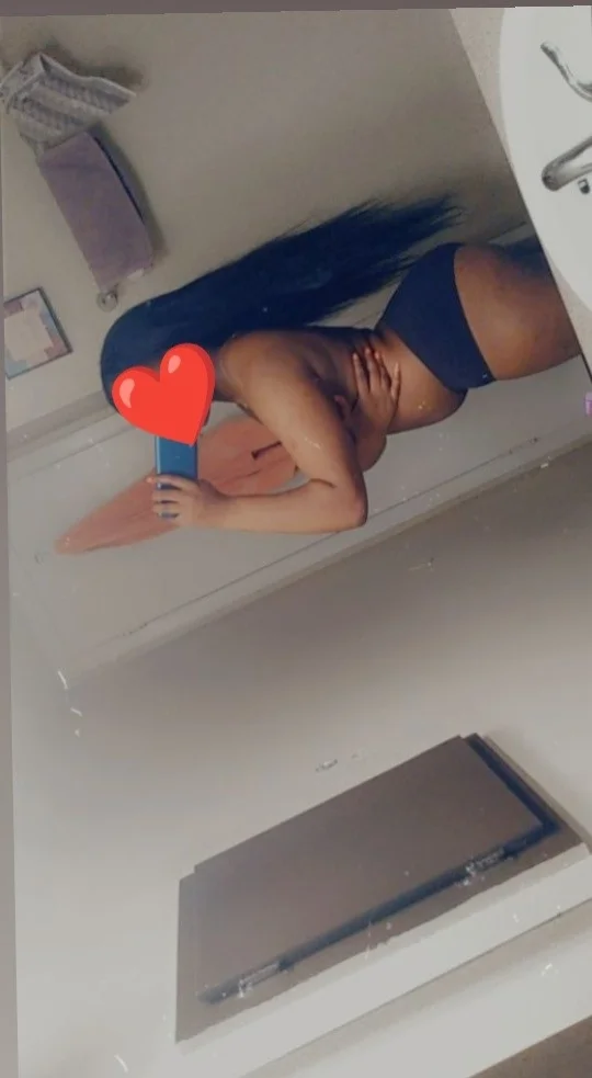 FT SHOWS & CONTENT ! INCALLS & OUTCALLS 100% REAL chocolate doll TEXT