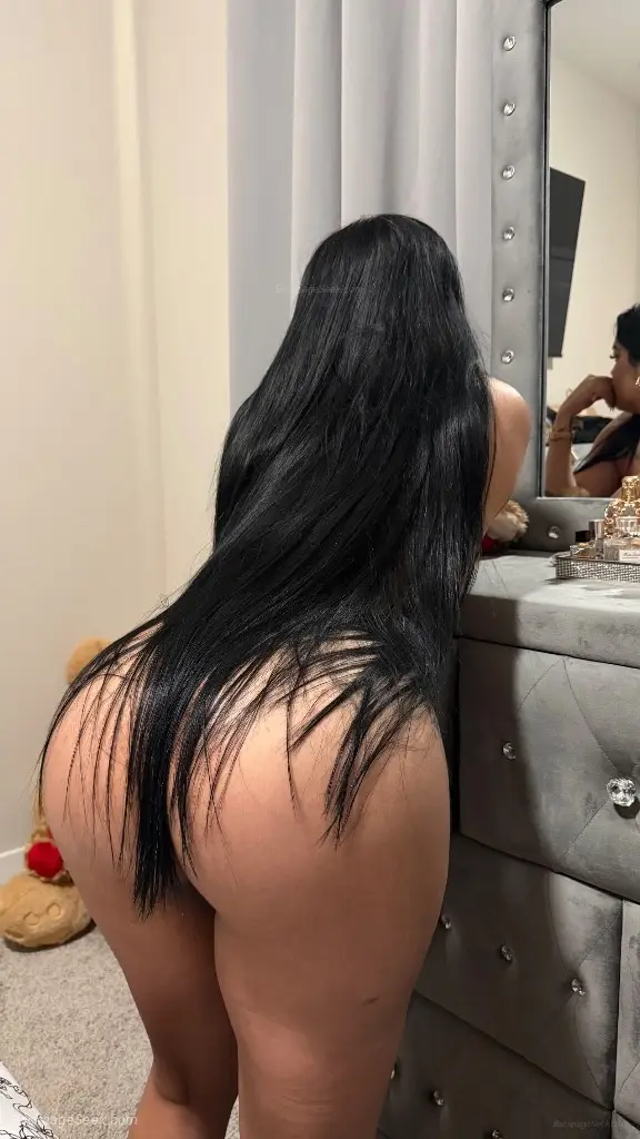 Hot Girl Latina