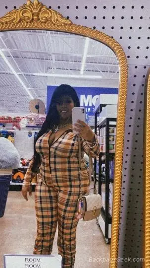 60bbj SPEACIAL FACETIME SPEACIAL FUNSIZE NOLA 4'11 FANTASY in Fort Worth – Women Seeking Men photo 3