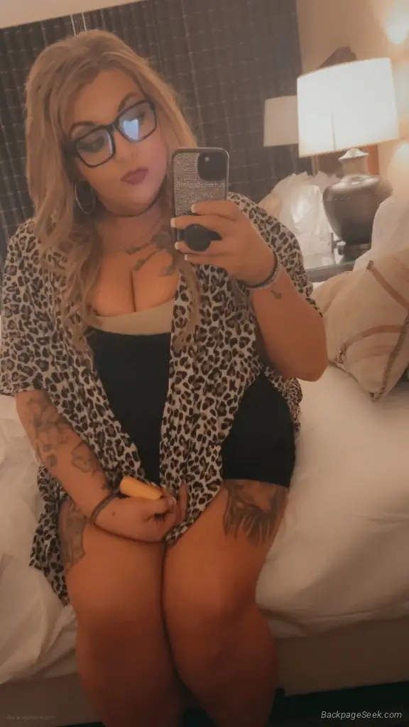 THHIICCCTASSTTYY TTUUEESSDDAAYYYYYYYFort Worth s Sweetest Es... in Fort Worth – Women Seeking Men photo 3