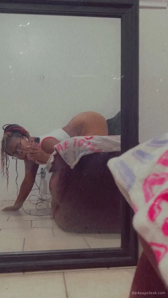 LET ME DRAIN YOUR CUM WATCH ME AS I SLIDE YOU IN MY THROAT NO GAG