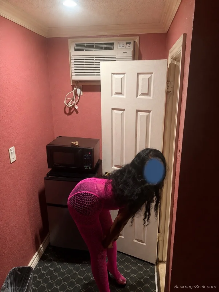 hello in Fresno – Women Seeking Men photo 4