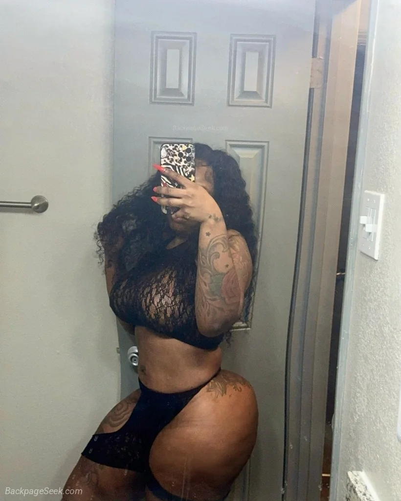 HEY BABY HMU BBJ ANAL BARE GREEK