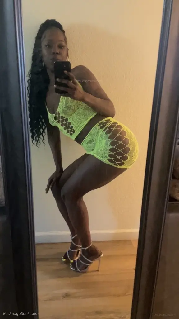 PETITE DOM MASTER FIESTY No bareback nothing in Fresno – Women Seeking Men photo 3