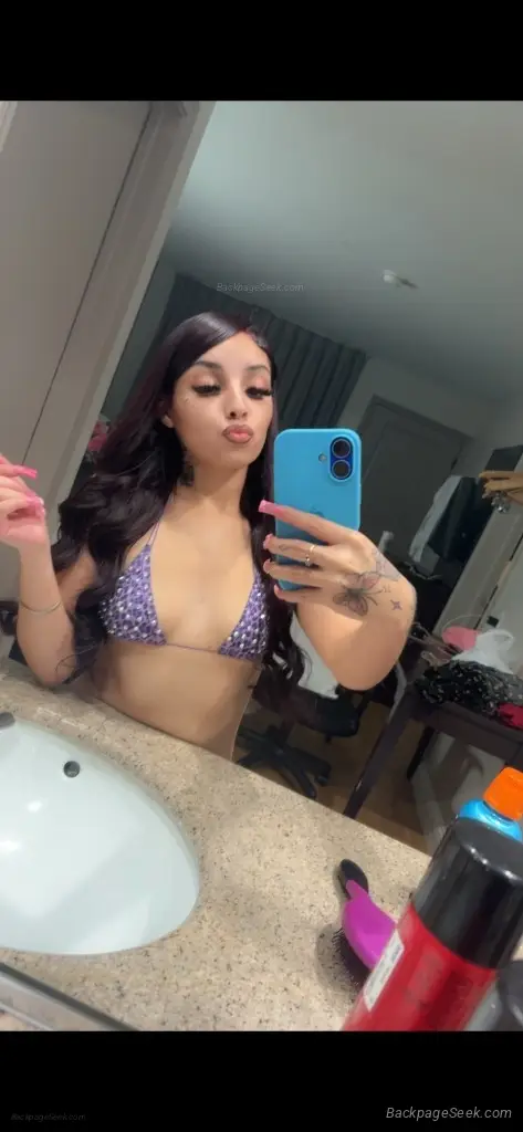 petite sweet Latina
