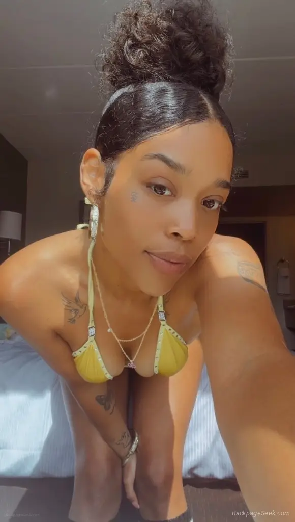 outcall carplay big titty latina big ass in Fresno – Women Seeking Men photo 4