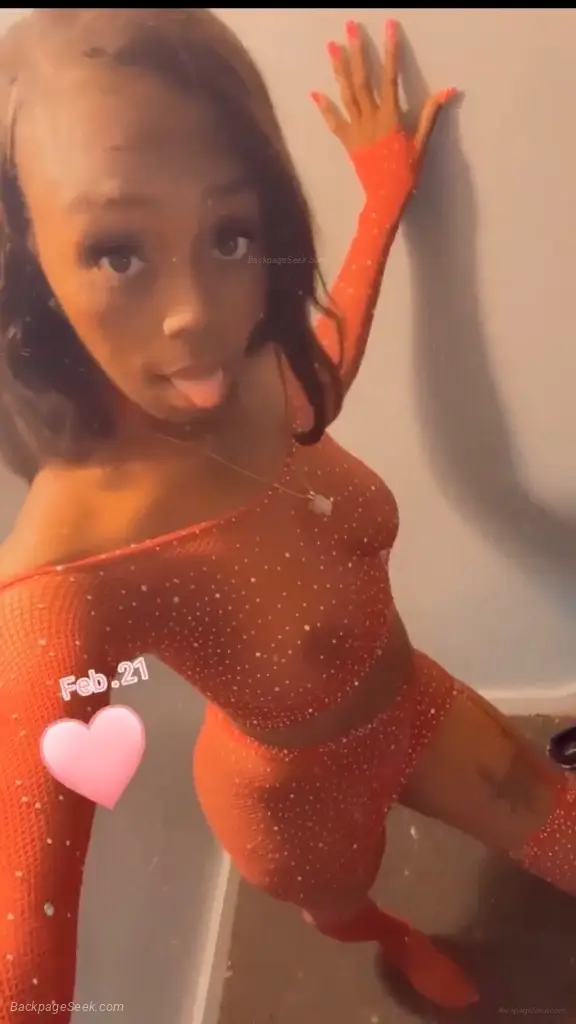 something diffrent something smoove amd sexy