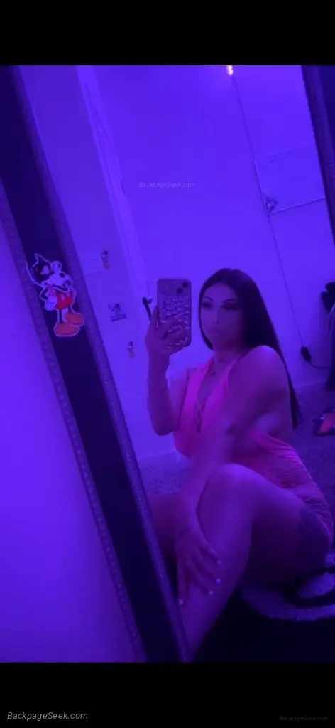 nicole in Fresno – Women Seeking Men photo 4