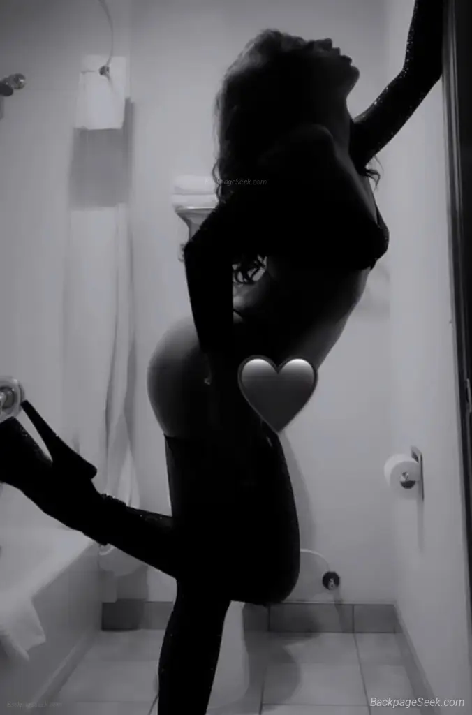 petite sweet Latina in Fresno – Women Seeking Men photo 5