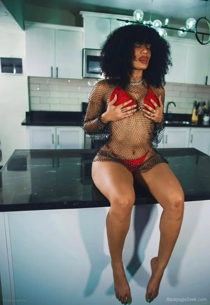 BONITA AMABLES SUPER CALIENTES