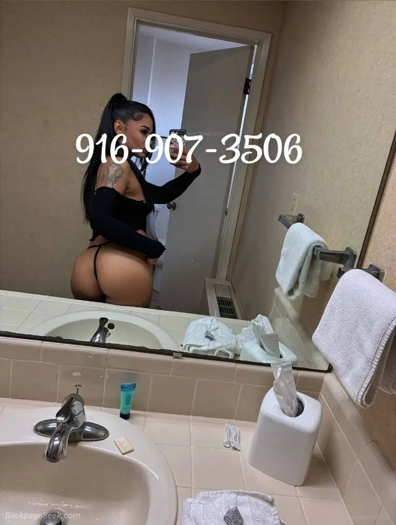 559 favorite PETITE treat soaking wet LATINA FREAK FLEXIBLE... in Fresno – Women Seeking Men photo 3