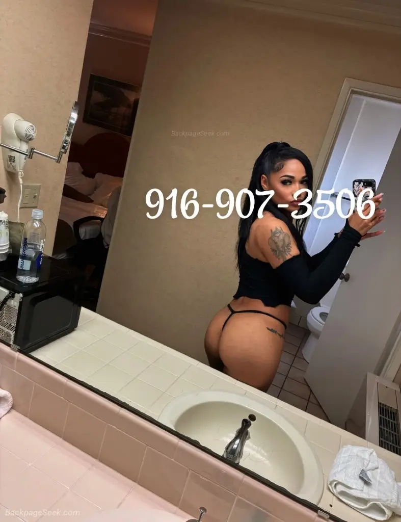 559 favorite PETITE treat soaking wet LATINA FREAK FLEXIBLE... in Fresno – Women Seeking Men photo 5