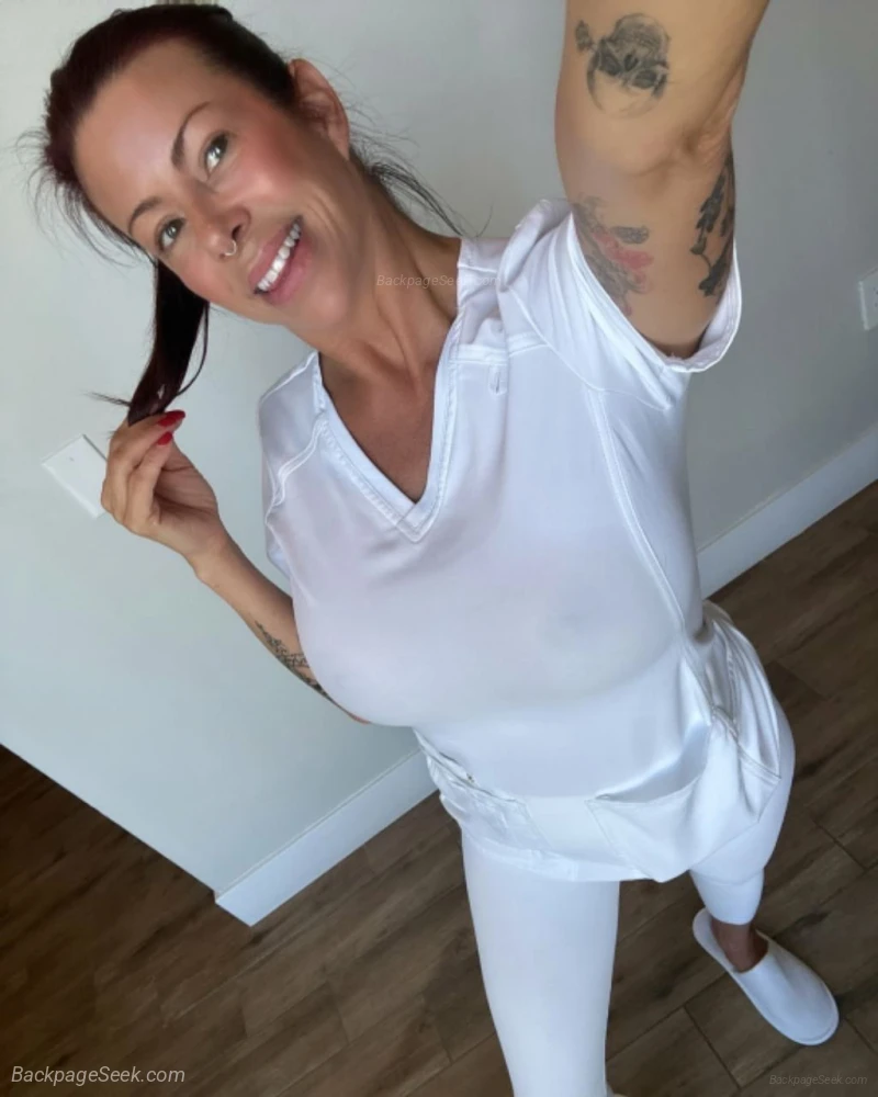 "I m a great companion and person to have fun with. in Ft Wayne - Women Seeking Men