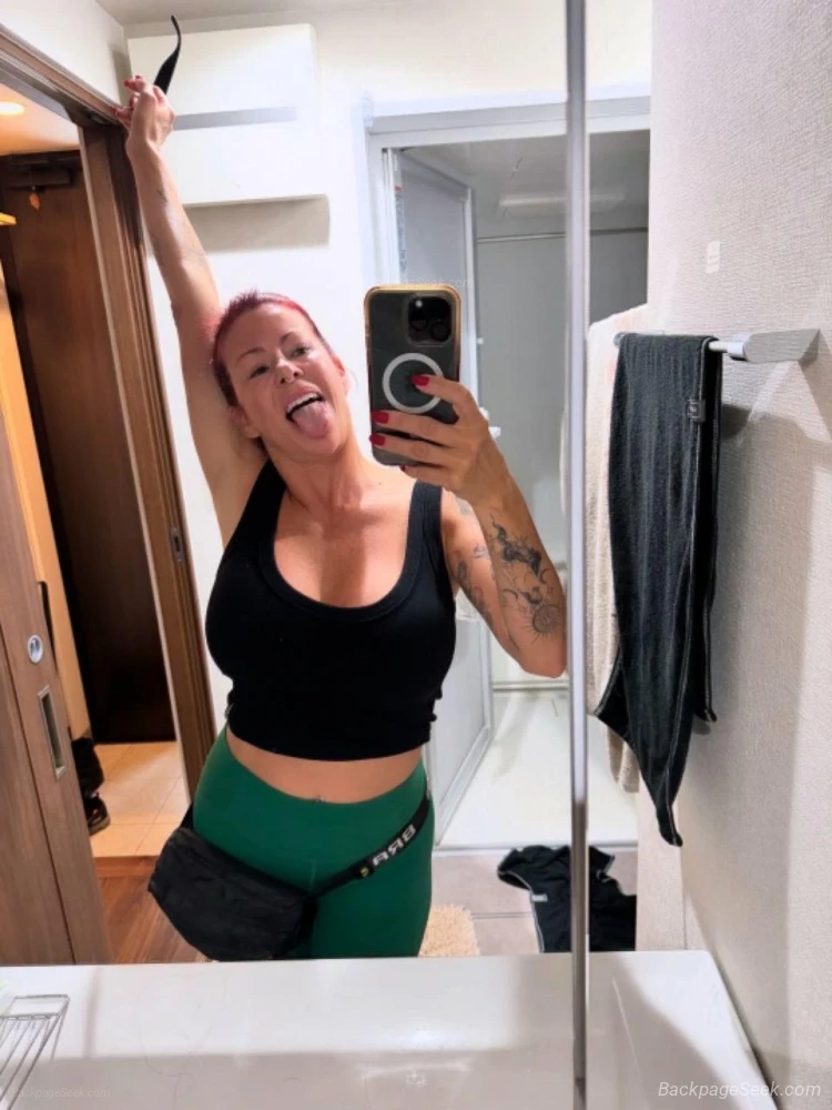 "I m a great companion and person to have fun with. in Ft Wayne - Women Seeking Men photo 2