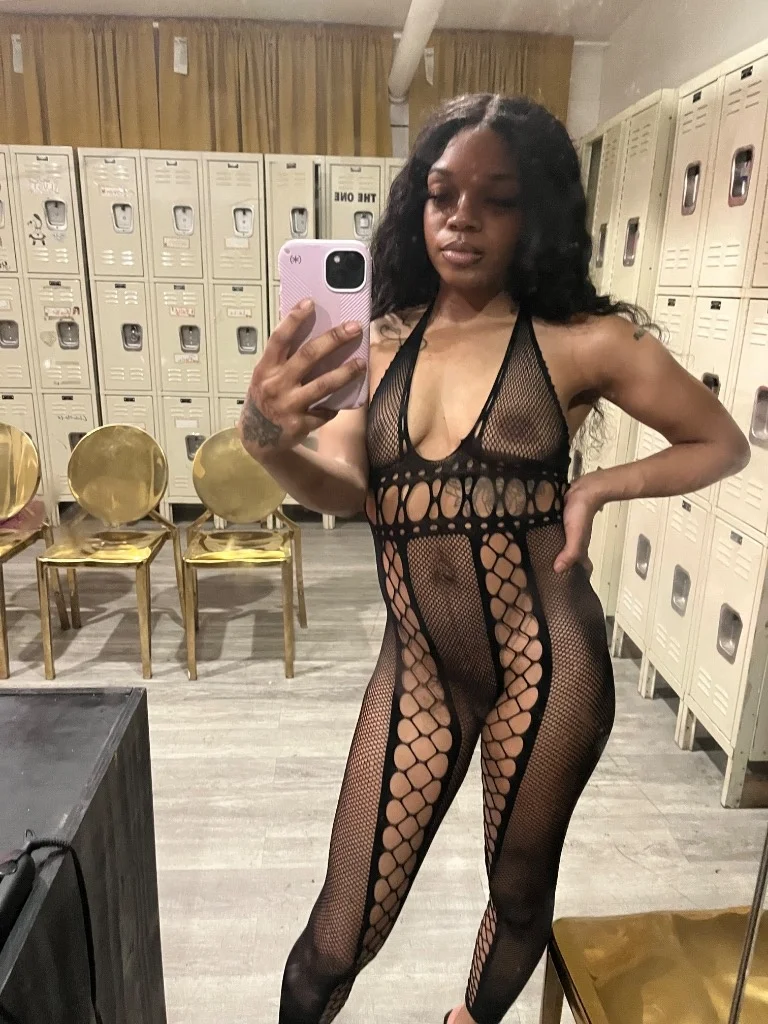 CUM HAVE FUN WITH ME in Grand Rapids – Women Seeking Men