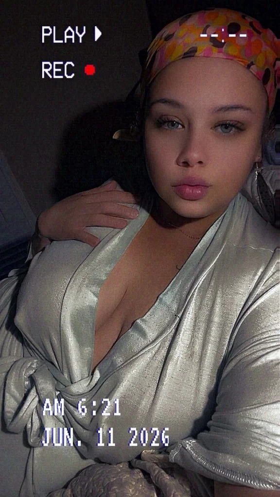 THICK, CURVY, BUSTY BEAUTY AVAILABLE FOR IN CALLS AND OUT CALL