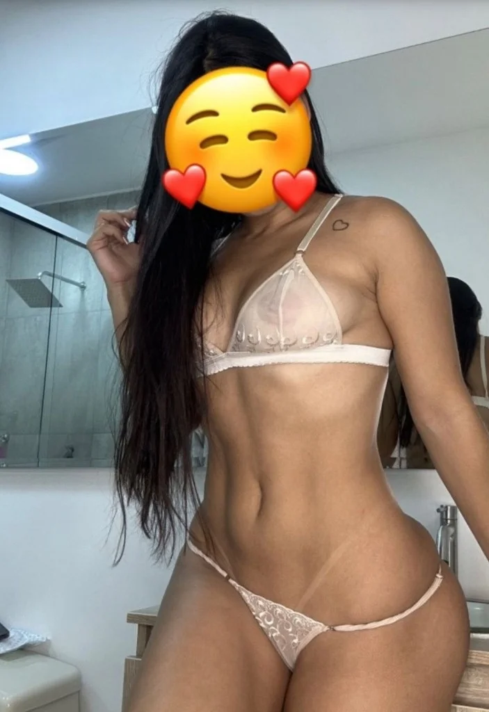 soy una latina caliente soy 100% real 24/7 available