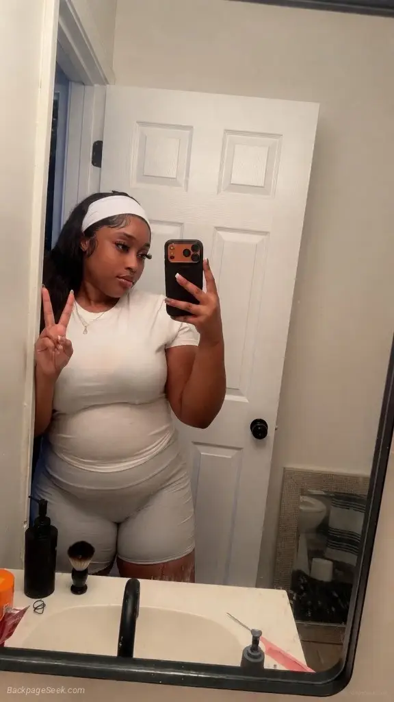 New In Town Mandatory DEPOSIT in Greensboro – Women Seeking Men photo 6