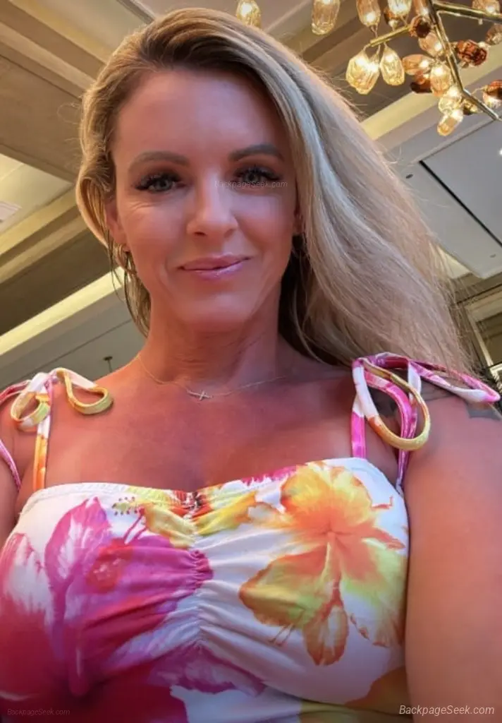 41 Years Hot Mom I am available now Do you need my services... in Greensboro – Women Seeking Men photo 2