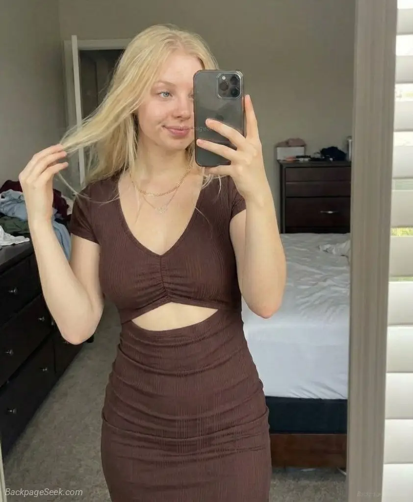 Yummy Sexy Girl Hungry Pussy ur style Tight Pretty Pink Puss... in Greensboro – Women Seeking Men photo 2