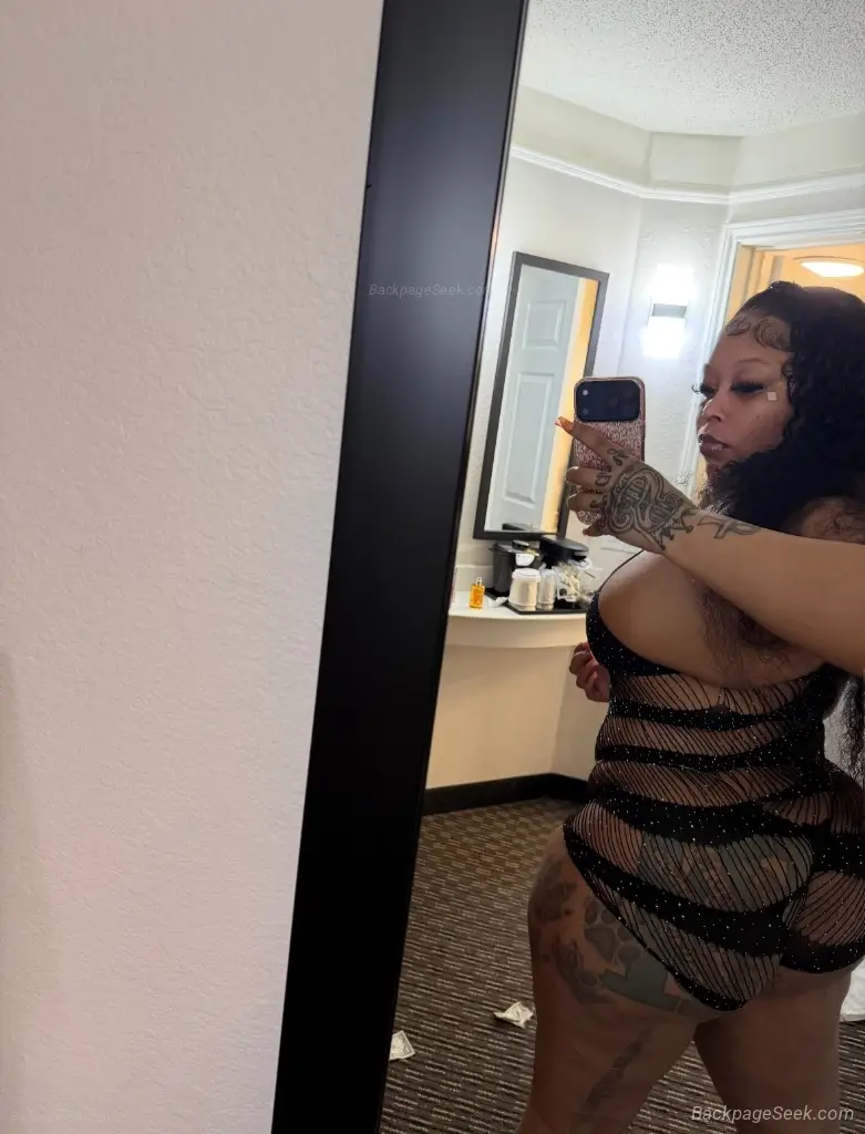 Tight, Wet and Thick Your Favorite Blasian Girl Lets Have Some