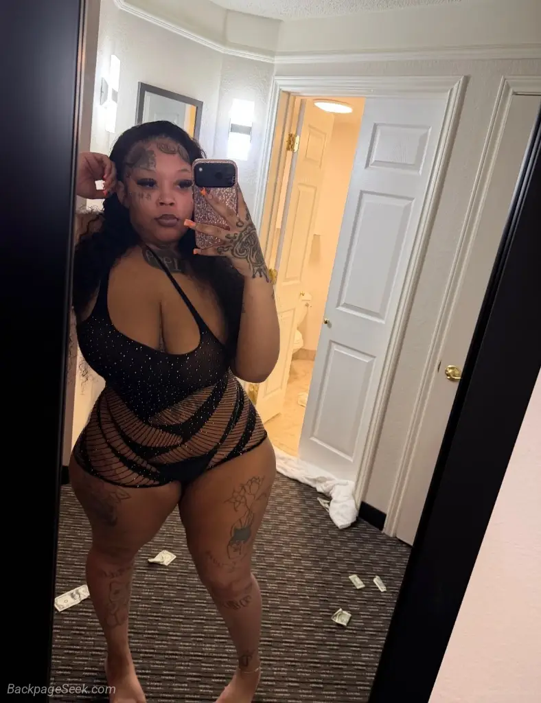 Tight Wet and Thick Your Favorite Blasian Girl Lets Have Som... in Greensboro – Women Seeking Men photo 3
