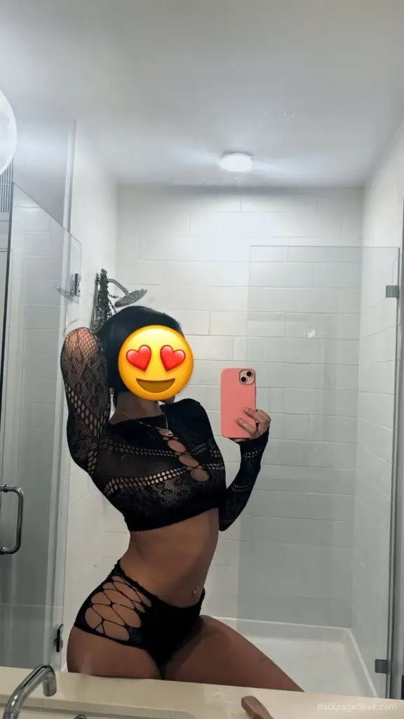 Sweet but strong dare to get to know me in Greensboro – Women Seeking Men photo 4