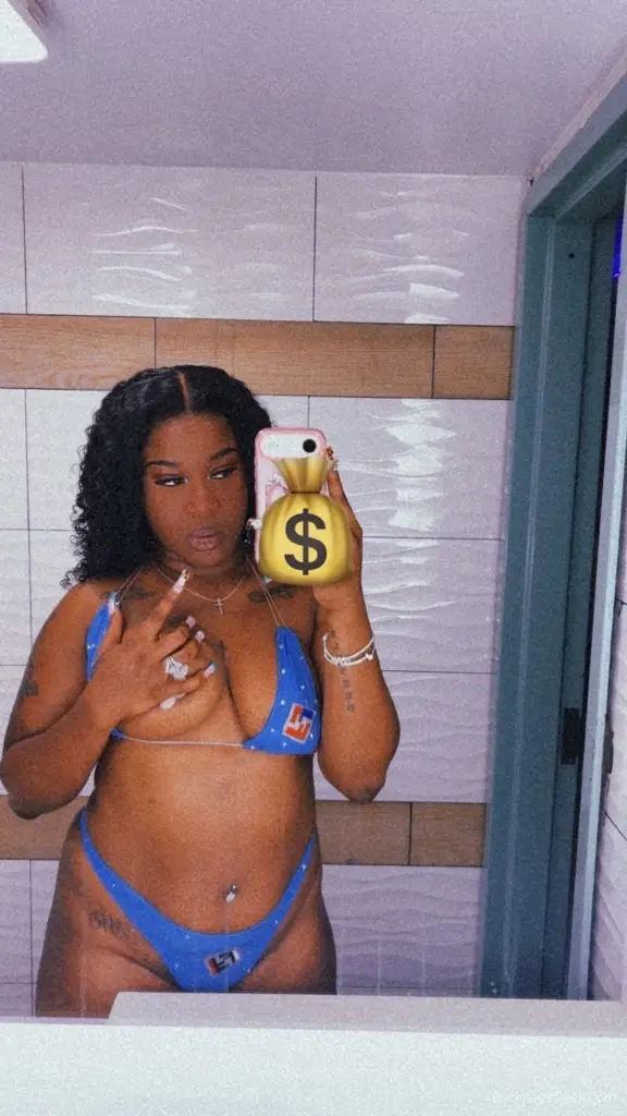 $100 Qv iINCALLS NEW IN TOWN FUCK ME I WANNA SQUIRT ON YOUR DICK
