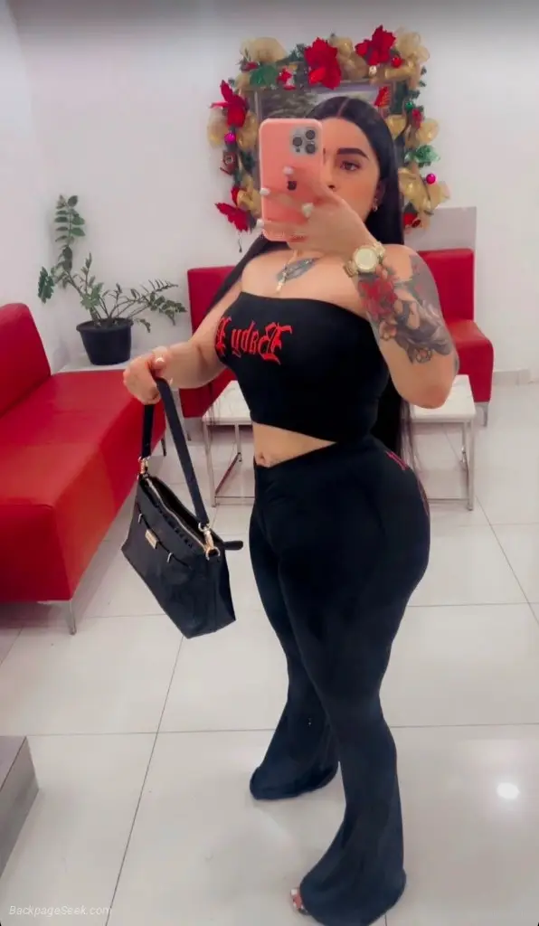 Hi honey I'm new here I offer my services and hope you have... in Greensboro – Women Seeking Men photo 4