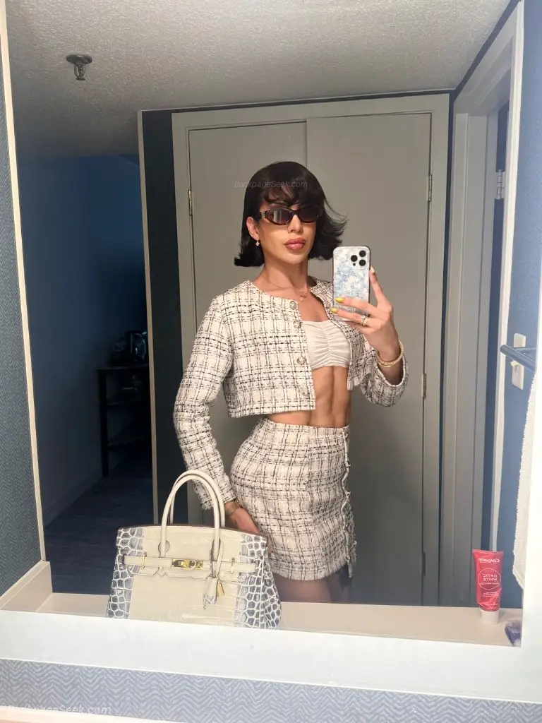 FIT DOLL IN TOWN in Hartford – Women Seeking Men photo 2