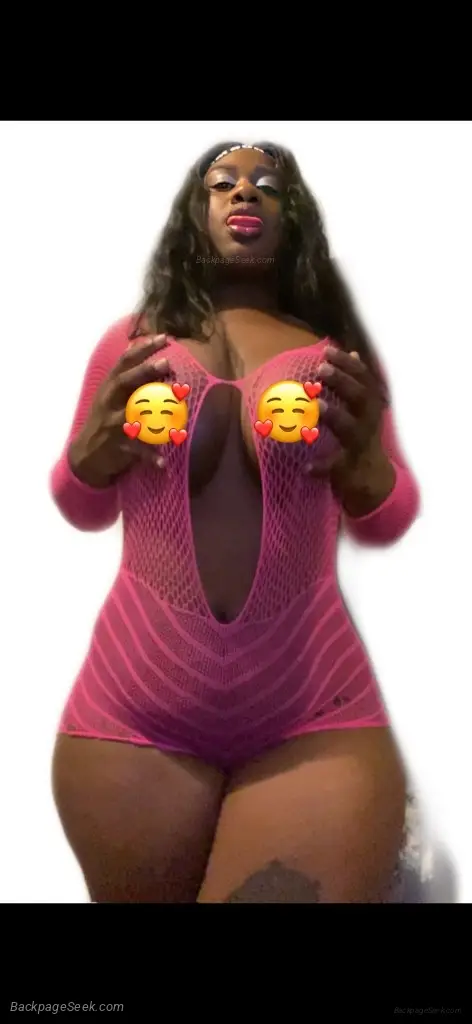LOLA THICKANAA in Hartford – Women Seeking Men photo 2
